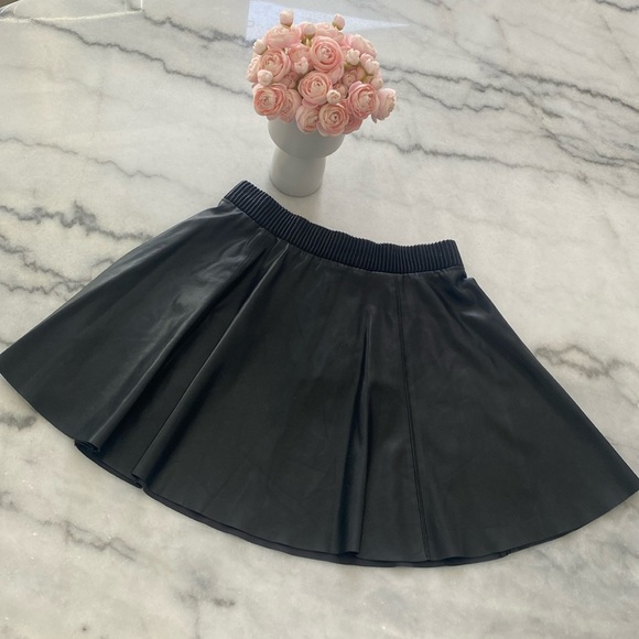 Blank Nyc Black Mini Skirt - Picture 1 of 4